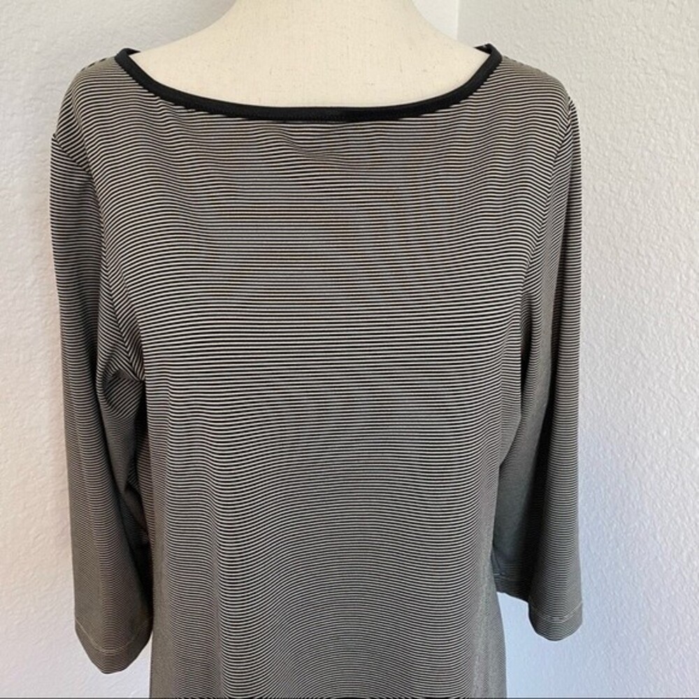 CHICO's Market 3/4 sleeve black cream striped size 12